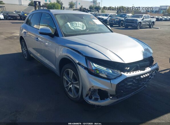WA1GAAFY2S2039124 2025 AUDI Q5 Silver Передня права чверть