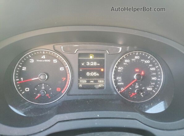 WA1JCCFS3JR006436 2018 AUDI Q3 White ხელსაწყოთა პანელის ხედი