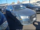 2018 Audi Q3 2.0t Premium/2.0t Sport Premium Blue vin: WA1JCCFS4JR009345