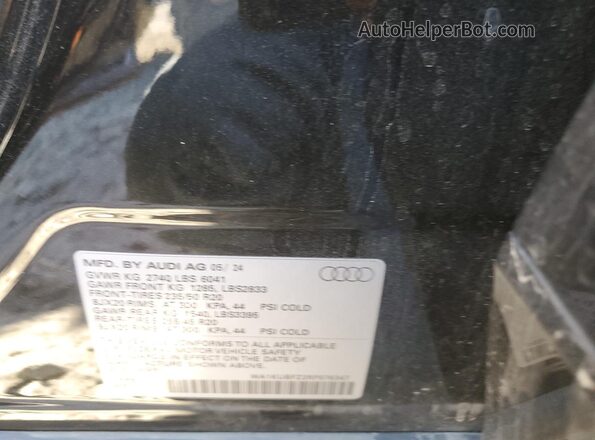 WA1KUBFZ2RP076347 2024 AUDI Q4 Black Vista de la etiqueta del VIN