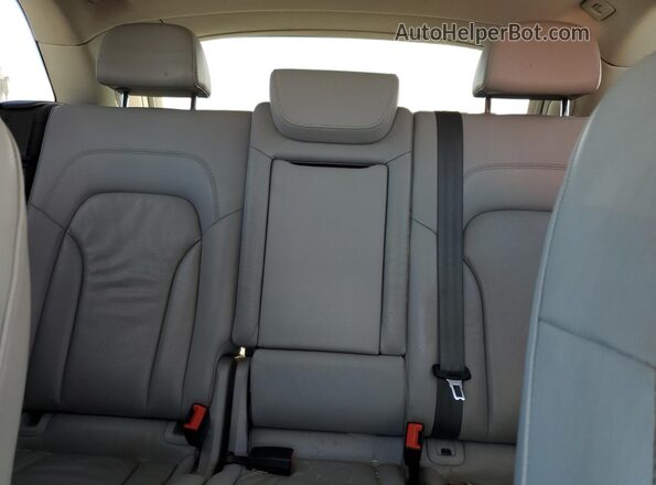 WA1L2AFP5HA008886 2017 AUDI Q5 Black უკანა სავარძლების ხედი