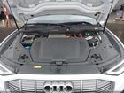 2019 Audi E-tron Premium Plus Белый vin: WA1LAAGE1KB023810