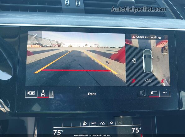 WA1LAAGE2MB016318 2021 AUDI E-TRON Blue 