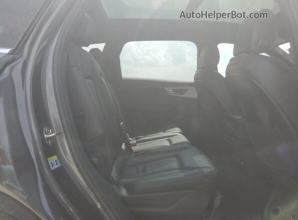WA1LHAF71JD040382 2018 AUDI Q7 Gray Սալոնի հետևի տեսք