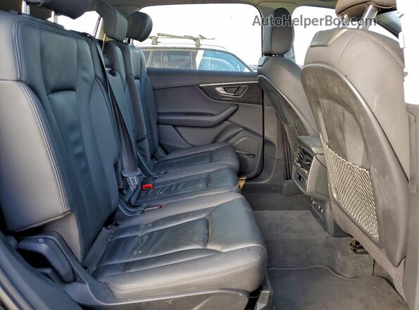 WA1LXAF77LD003360 2020 AUDI Q7 Black Widok wnętrza z tyłu