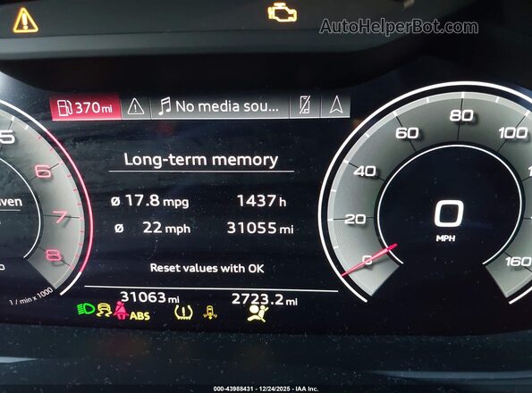 WA1LXBF71PD005438 2023 AUDI Q7 Белый 