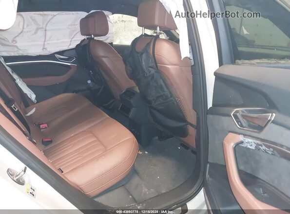 WA1VABGE7KB012731 2019 AUDI E-TRON Gray Widok naklejki z numerem VIN