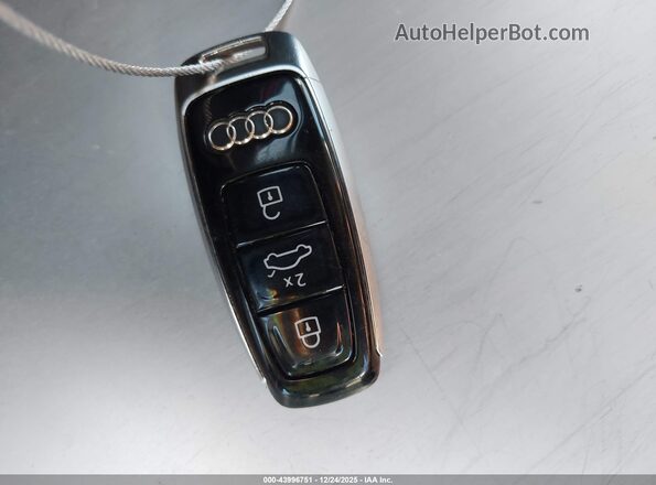 WA1VXAF78LD007992 2020 AUDI Q7 White Widok deski rozdzielczej