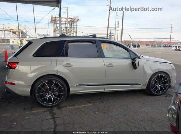 WA1VXBF77MD038495 2021 AUDI Q7 Бежевый Вид задней части салона