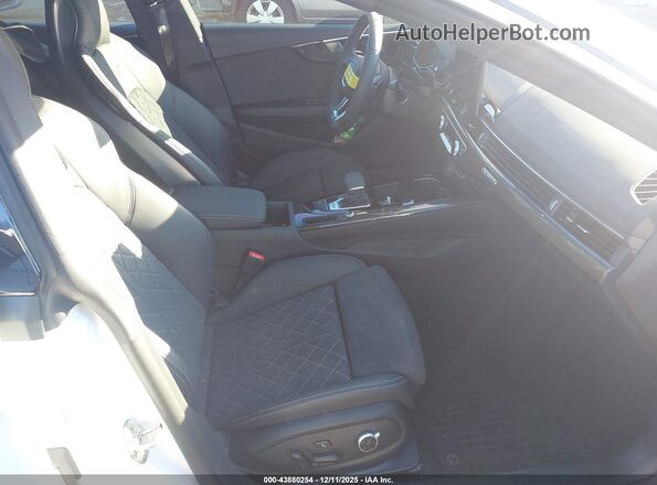 WAUA4CF52SA004705 2025 AUDI S5 White Vista interior delantera