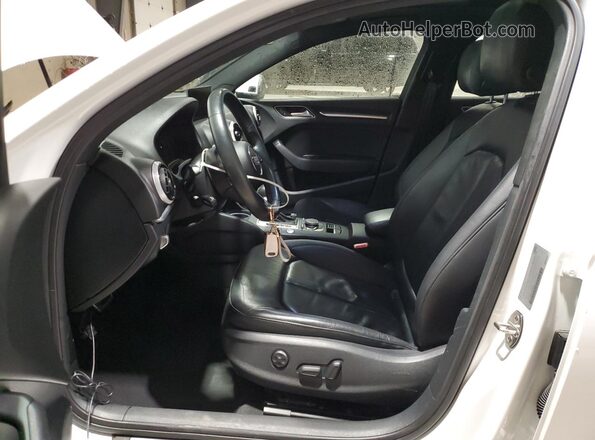 WAUAUGFF3LA048648 2020 AUDI OTHER Белый Вид салона спереди