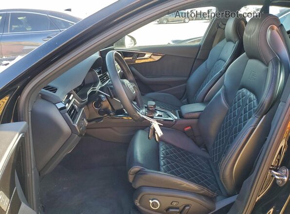 WAUB4AF47PA073946 2023 AUDI S4 Black Widok wnętrza z przodu