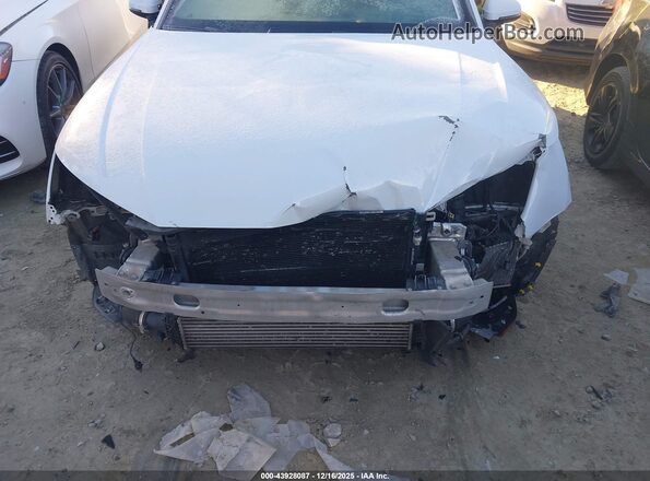 WAUB4AF49JA138710 2018 AUDI S4 White Widok z przodu