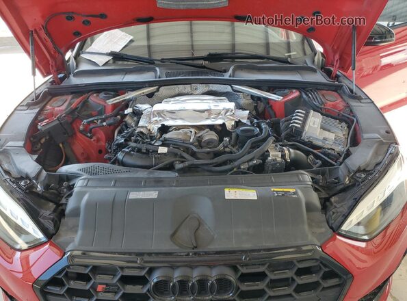 WAUC4CF51NA025123 2022 AUDI S5 Красный Вид задней части салона