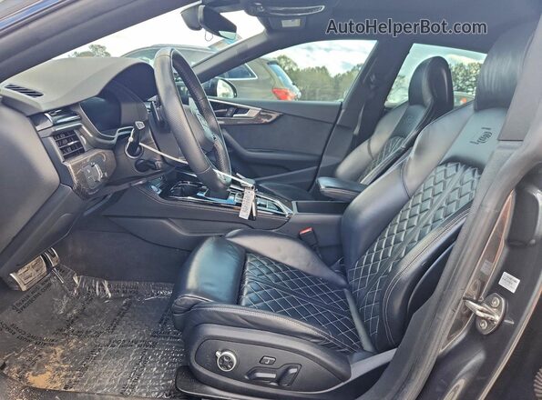 WAUC4CF57MA018451 2021 AUDI S5 Gray Вид салону спереду