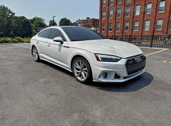 WAUCBCF5XMA061395 2021 AUDI OTHER Белый Передняя левая четверть