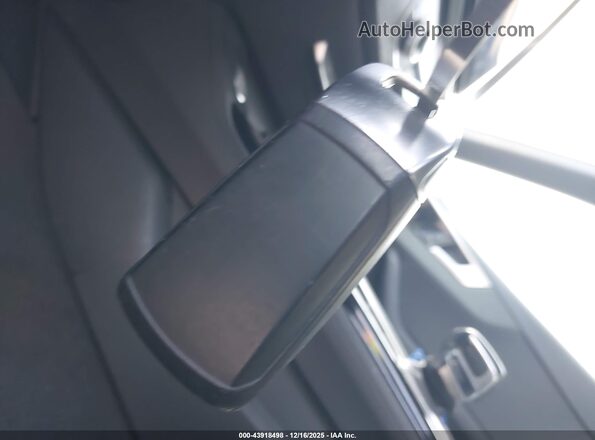 WAUDACF57NA008808 2022 AUDI OTHER Черный Вид панели приборов