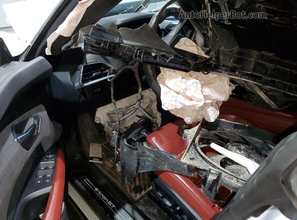 WAUEJBFW5R7003696 2024 AUDI E-TRON Белый Вид панели приборов