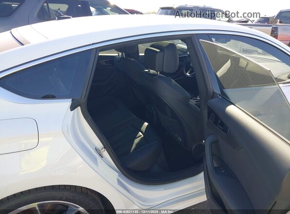 WAUFACF55PA032391 2023 AUDI OTHER White Вид наклейки з VIN-кодом