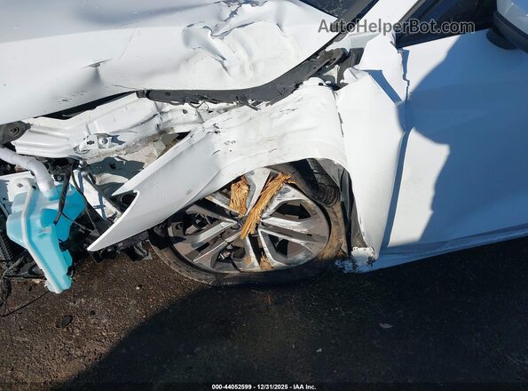 WAUGUDGY7SA138067 2025 AUDI OTHER Белый Вид спереди