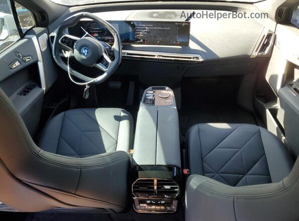 WB533CF04PCM93862 2023 BMW IX White Առջևի վահանակի տեսք