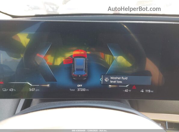 WB533CF0XPCM75947 2023 BMW IX Black Rear seats view