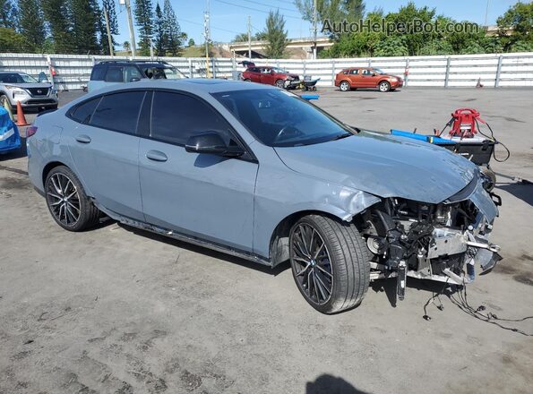 WBA13AL05P7N02465 2023 BMW M2 Gray Delantero derecho