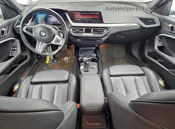 WBA13AL08M7H63944 2021 BMW M2 Teal Widok deski rozdzielczej