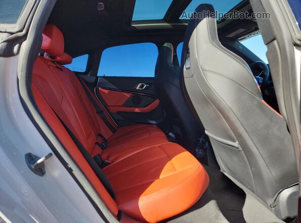 WBA13AL09N7J86405 2022 BMW M2 Белый Вид задних сидений
