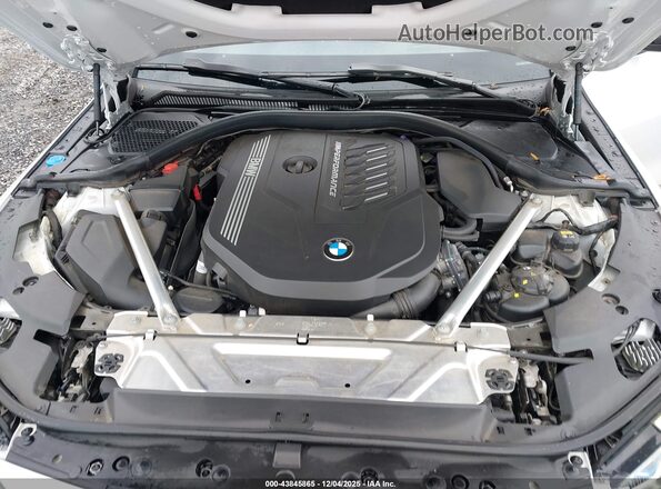 WBA13AR02MCF69358 2021 BMW M4 White უკანა ხედი