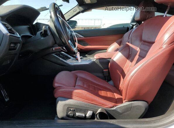 WBA13AR06MCF72263 2021 BMW M4 Белый Вид салона спереди