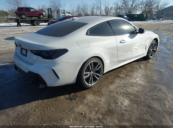 WBA13AR0XMCF77157 2021 BMW M4 Белый Задняя правая четверть