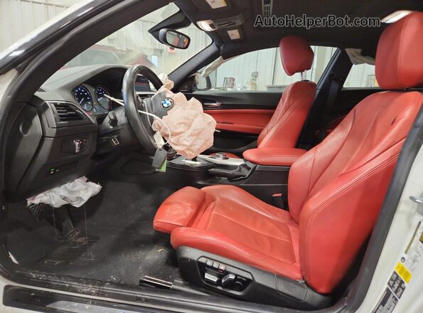 WBA2J7C51K7D13638 2019 BMW M2 Белый Вид салона спереди