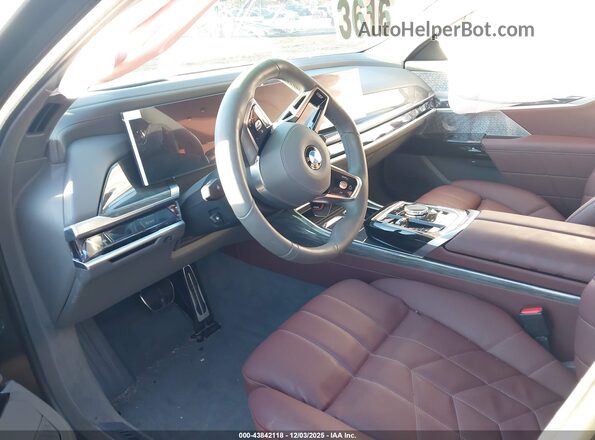 WBA33EJ03SCU49090 2025 BMW OTHER Черный Вид салона спереди