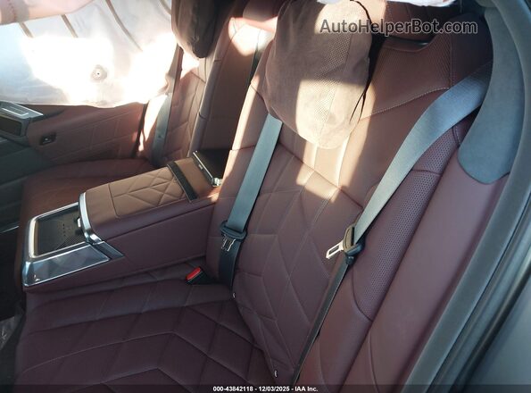 WBA33EJ03SCU49090 2025 BMW OTHER Черный Вид наклейки с VIN-кодом