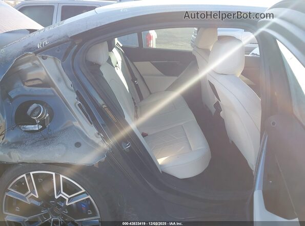 WBA43FJ04RCR18272 2024 BMW OTHER Black VIN կոդի պիտակի տեսք
