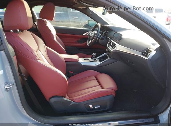 WBA53AP08NCK05769 2022 BMW OTHER Серый Вид салона спереди
