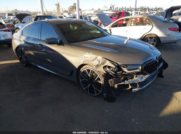 WBA53BJ0XMWW89424 2021 BMW 5 SERIES Серый Передняя правая четверть