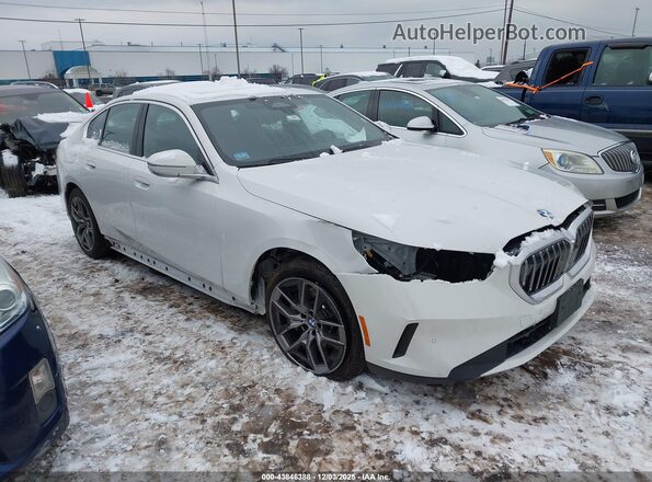 WBA53FJ00TCV72040 2026 BMW OTHER White Front right