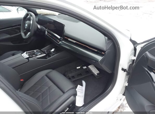 WBA53FJ00TCV72040 2026 BMW OTHER White Front interior view