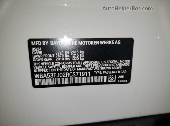 WBA53FJ02RCS71911 2024 BMW 5 SERIES Белый Вид подкапотного пространства