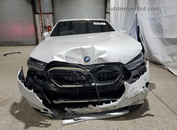 WBA53FJ02RCS71911 2024 BMW 5 SERIES Белый Вид спереди