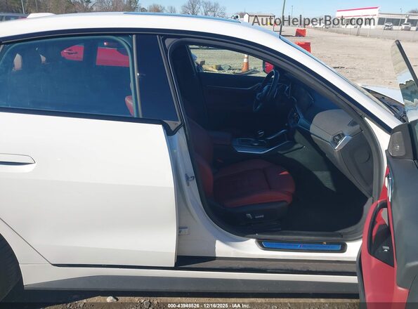WBA63AV05NFM22038 2022 BMW OTHER White Widok wnętrza z przodu
