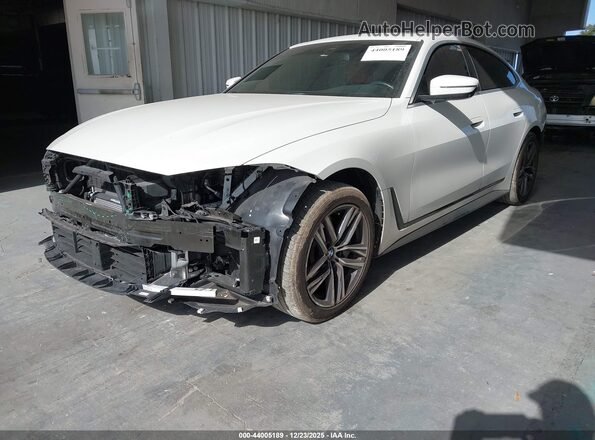 WBA63AV05NFM68694 2022 BMW OTHER White Przód lewy