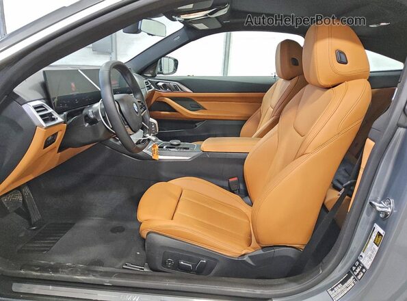 WBA63DA00TCV75027 2026 BMW OTHER Серый Вид салона спереди