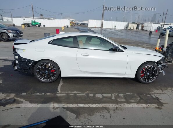 WBA73DA0XTCV08519 2026 BMW M4 White Vista interior de 360 grados