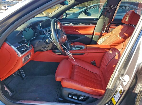 WBA7F2C57JG424586 2018 BMW OTHER Угольный Вид салона спереди