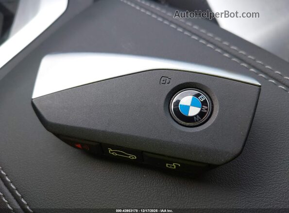 WBA83GG08T7T75846 2026 BMW OTHER Серый Вид панели приборов