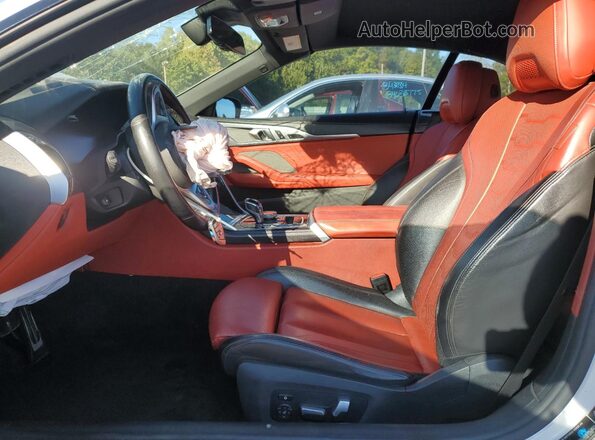 WBAFY4C55KBX39015 2019 BMW M8 Белый Вид салона спереди