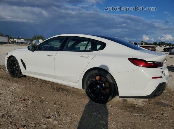 WBAGV8C00PCL59929 2023 BMW M8 White Tył lewy